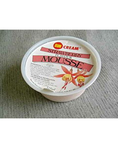 Suncream Frozen Strawberry Mousse Pots 105ml