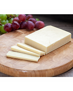 Caterfood White Mild Cheddar 2.5kg